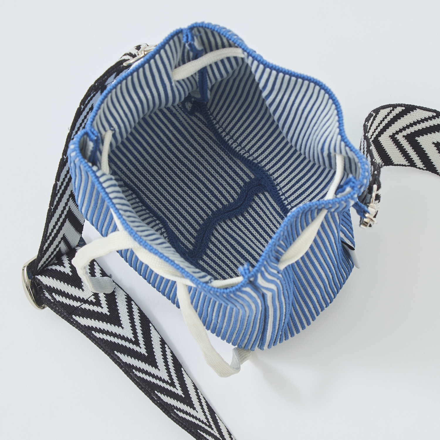 TRICOTE/RIB POUCH BAG